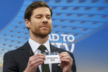 Rumenige bi jednog dana na klupi Bajerna da vidi...