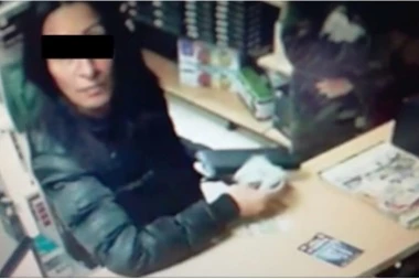 POLICIJA IM NE MOŽE NIŠTA: Žene prevaranti haraju Jagodinom!