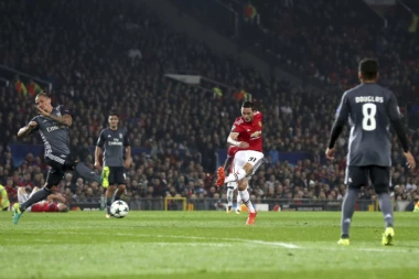 Matić hteo da bude napadač, a postao najbolji zadnji vezni na svetu!