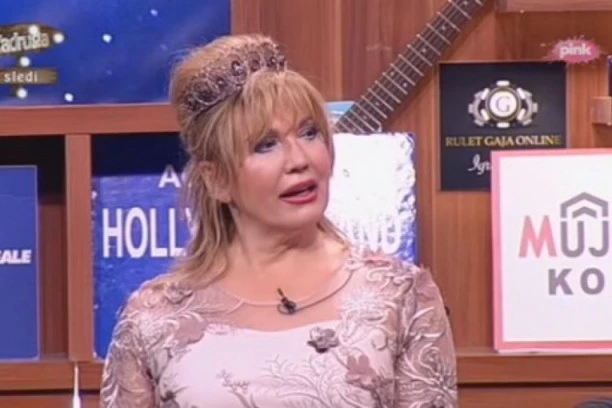 Nada Topčagić objavila fotku nage Suzane Mančić: Sada se oglasila voditeljka i odgovorila folkerki!