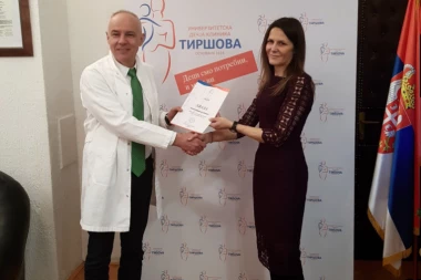 EMS donirao Tiršovoj tri miliona dinara