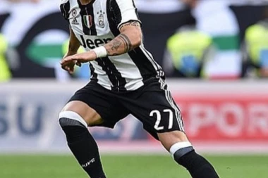 PUT KOJIM SE REĐE IDE: Iz Đenove u Juventus za 16,5 miliona evra!