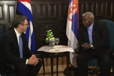 VUČIĆ U HAVANI: Predsednik Srbije razgovarao sa predsednikom parlamenta