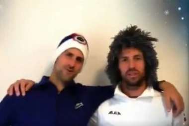 (VIDEO) HIT: Evo kako Đoković i Štepanek čestitaju predstojeće praznike