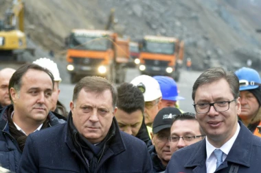 VUČIĆ ČESTITAO DAN REPUBLIKE SRPSKE!