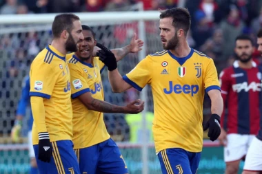 Zemljotres: Sprema se trampa Juventusa i Barse!