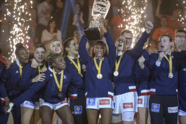 Francuske rukometašice NA VRHU SVETA!