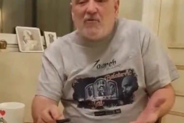 Obrijao glavu i istetovirao se! Naš poznati pevač se raspao se od tuge i bola: Želeo je da ispuni ćerki poslednju želju!