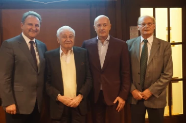 SAVEZ EKONOMISTA SRBIJE NAGRADIO MIODRAGA KOSTIĆA