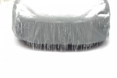 Ostali ste zavejani na putu? Evo šta bi sve trebalo da radite u ovoj situaciji