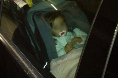 UŽAS UŽIVO: RODITELJI ZABORAVILI BEBU U GARAŽI ZELENI VENAC!