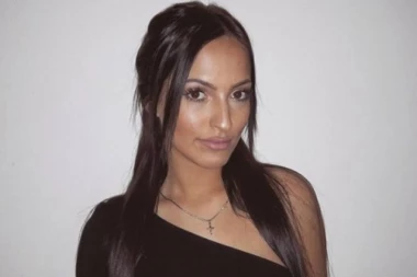 RIJALITI BOMBA: ANDRIJANA KAO SEKSI AMAZONKA