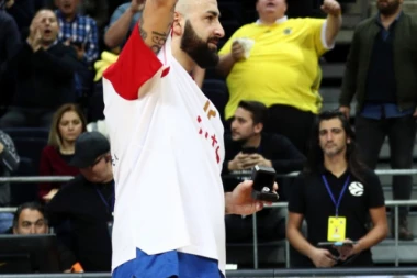 Pero Antić posle 20 godina oblači dres makedonskog kluba!