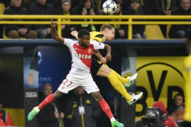 Lemar se seli u Englesku i kompletira ubitačni napad