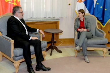 Brnabić: Nema otvorenih pitanja između Srbije i Crne Gore