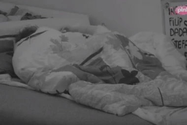 Ovo je dokaz?! OVA DVA ZADRUGARA PONOVO U VEZI?!