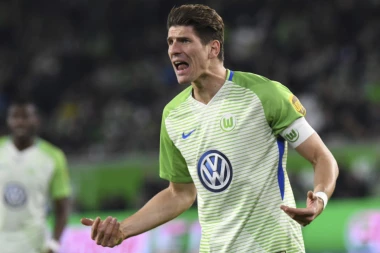 MARIO SE VRATIO KUĆI: Gomez ponovo u Štutgartu!