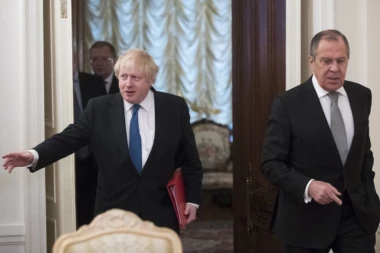 BRITANCI OPTUŽUJU RUSE: Moska koristi "taktiku diverzije"