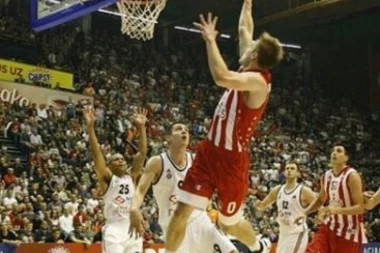 Bivši plej Zvezde dobio otkaz u Juti