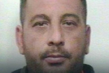 KAKAV BIZAR: Radnik Hitne ubijao pacijente, pa uzimao po 300 evra od pogrebnog po lešu!