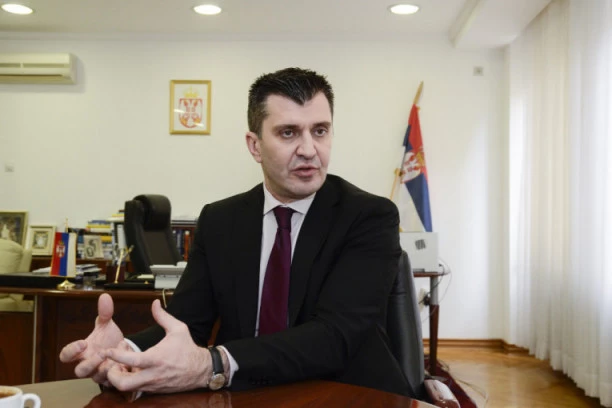 MINISTAR SAOPŠTIO LOŠE VESTI: Još šestoro zaraženo u domu "Doživeti stotu“