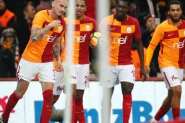 Galatasaraj porazom pao na drugo mesto
