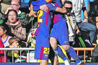 BOSONOGI MESI  SRUŠIO 5 REKORDA