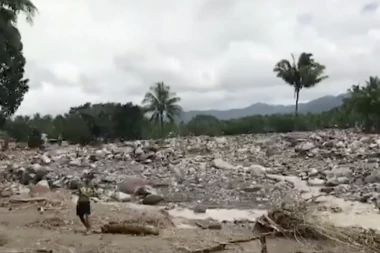 Tajfun Manghut urniše Filipine: Broj mrtvih raste!