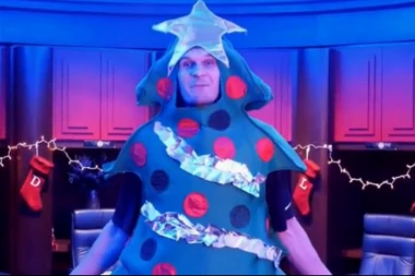 (VIDEO) Marjanović ne igra često, ali zabavlja navijače - zato ga i vole!