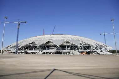 Nevolje za Ruse: STADION NA KOM SRBIJA TREBA DA IGRA NIJE BEZBEDAN ZA FUDBAL!