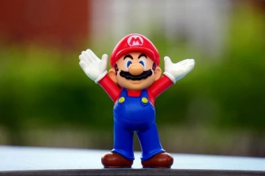 (VIDEO) Teorije zavere popularne igrice Super Mario