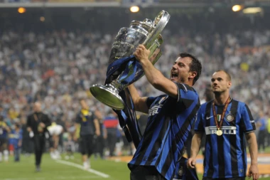 DEJAN STANKOVIĆ U RAZGOVORU ZA "GAZETU": ZNAM KO NAM JE NAJVEĆA PRETNJA, ponovio bih igrački put - ZVEZDA, LACIO, INTER!