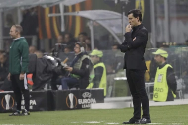 Sevilja uskoro dobija trenera, DVA ITALIJANA U TRCI ZA KLUPU!