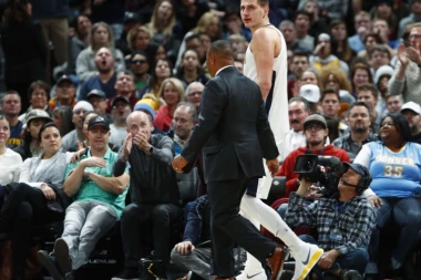 NBA bi mogla da suspenduje Jokića