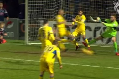 (VIDEO) Da li je ovo najbolja odbrana gola svih vremena?