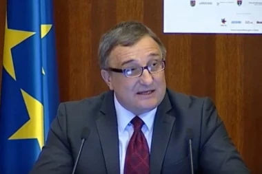 Potpredsednik Vlade Vojvodine službenom "škodom" UBIO ČOVEKA!