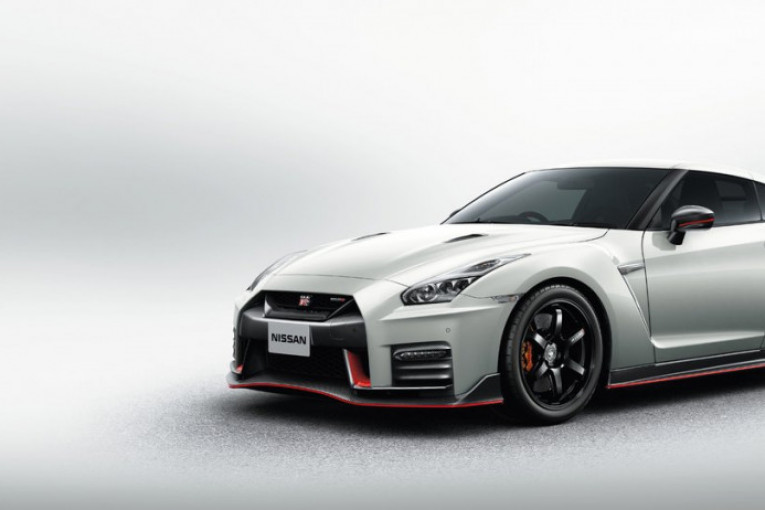 NISSAN GT-R NISMO
