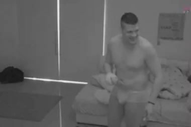 (VIDEO) Razgaćeni Sloba ovo radio dok su Luna i Kija spavale!