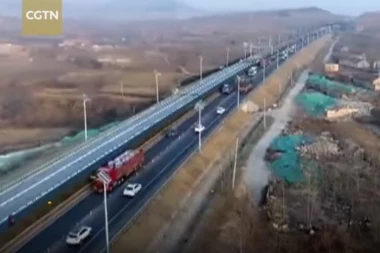 (VIDEO) Prvi auto-put sa solarnim panelima