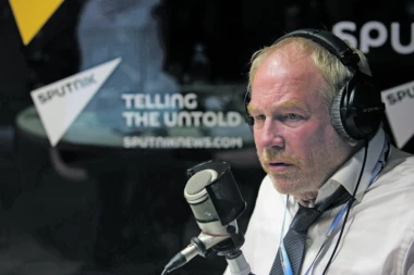 POLITIKU AMERIKE KROJI KISINDŽER, A NE TRAMP!