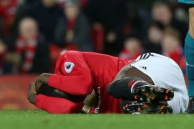 MUK NA "OLD TRAFORDU": Lukaku iznet sa terena!