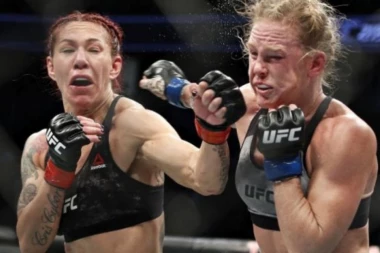 (VIDEO) Kris deformisala lice Holi Holm, Nurmagomedov ubio Boga u Barbozi i hoće duel sa Konorom!