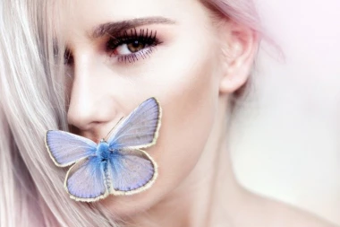 ŽENE, JEZIK ZA ZUBE: O ovim stvarima pričaju samo ALAPAČE