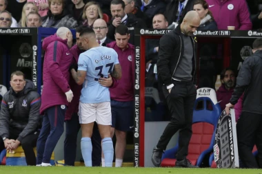 MALER ZA MANČESTER SITI: Gabrijel Žezus mesec do dva van terena