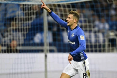 GORECKA OSTAJE U BUNDESLIGI: Bajern oteo mladog igrača ispred Barselone, Junajteda...