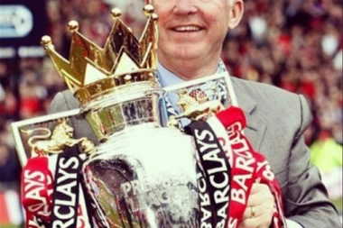 Molitva za Ser Aleksa Fergusona; ŠEFE BORI SE