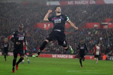 (VIDEO) Totenhem i Siti sigurni, Luka doneo pobedu Palasu