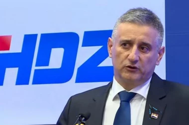 STRAH U HDZ: KARAMARKO SE VRAĆA U POLITIKU