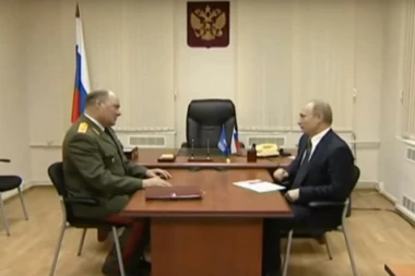 (VIDEO) NEMA ŠALE SA PUTINOM: Ovako reaguje kada je besan