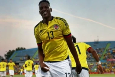 Novi igrač Barse šokirao na promociji: Bos je izašao na Kamp Nou, a za to je imao moćno biblijsko objašnjenje! (VIDEO)